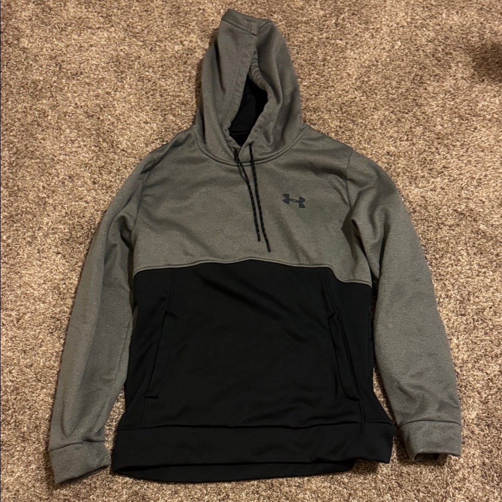 Under Armour Two-Tone Gray and Black Hoodie L
